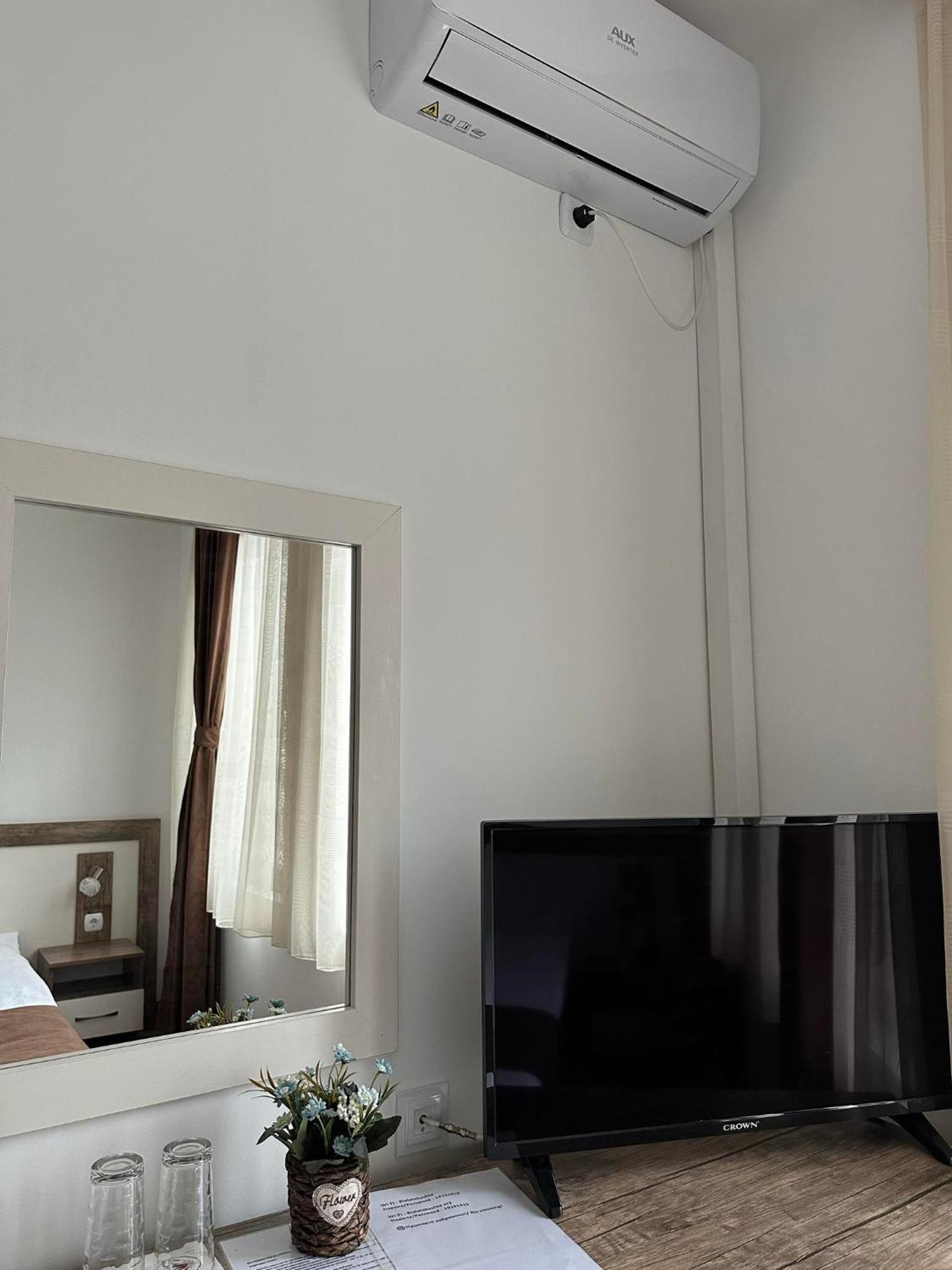 Бялата Къща Hotel Чакаларово Екстериор снимка