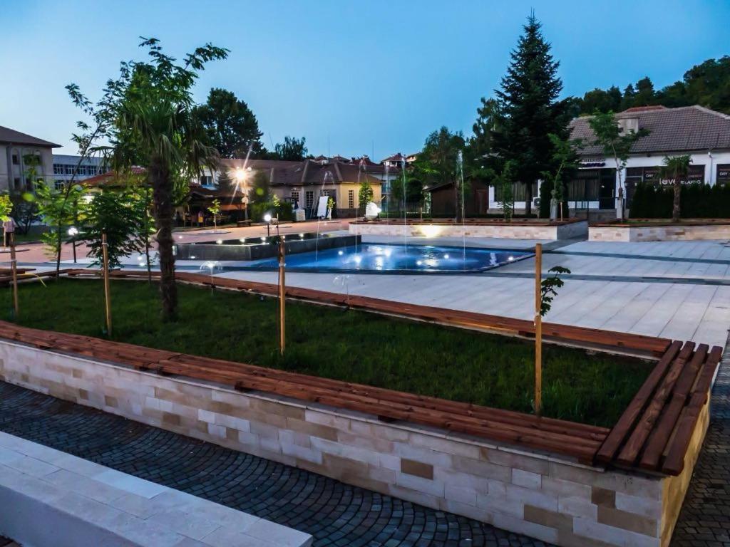 Бялата Къща Hotel Чакаларово Екстериор снимка