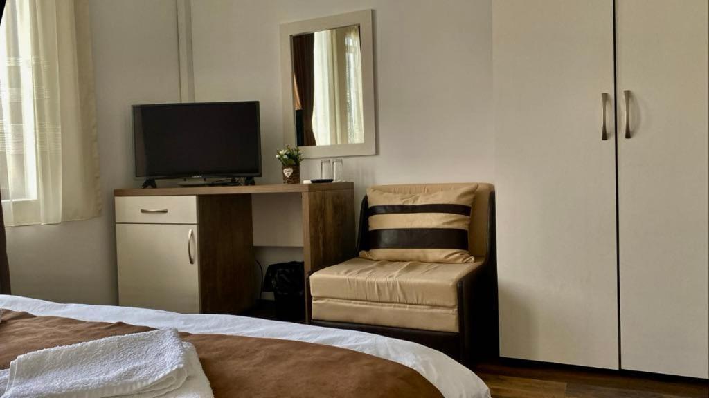 Бялата Къща Hotel Чакаларово Екстериор снимка